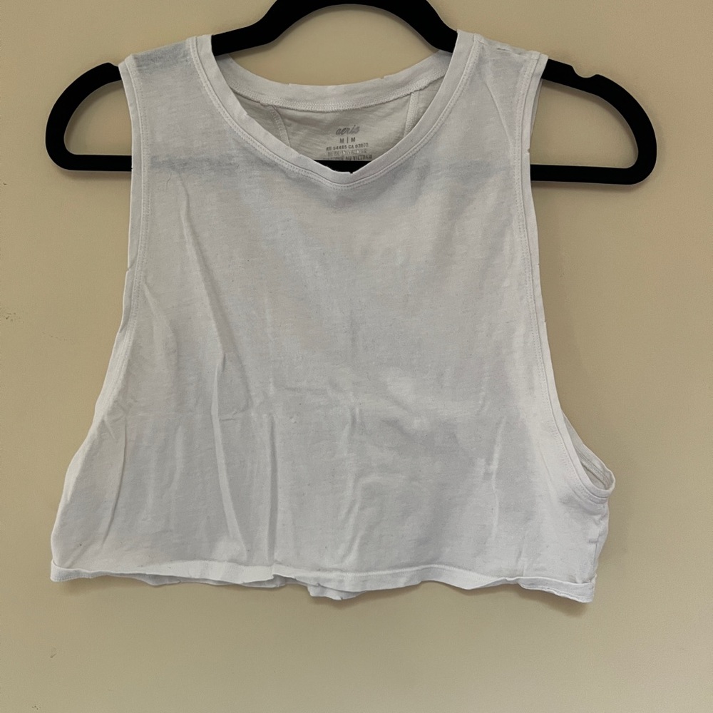light weight crop muscle tank